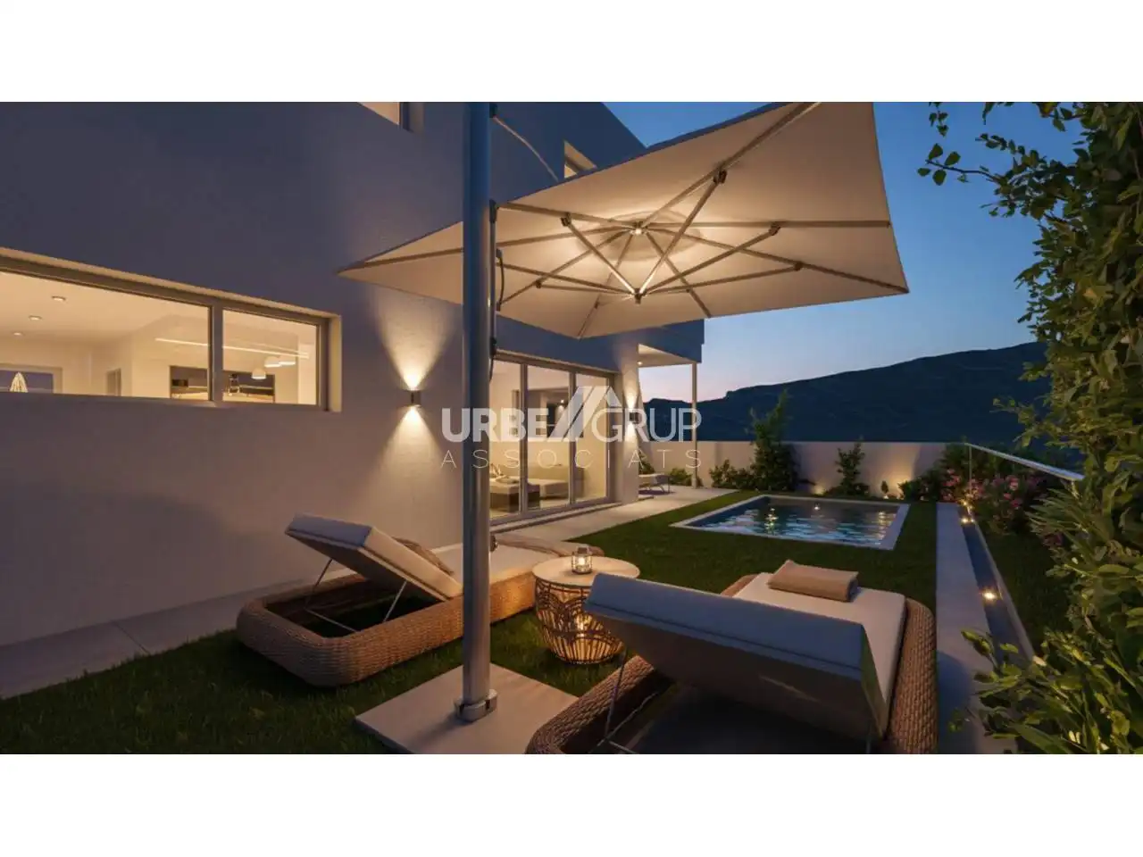Chalet con piscina en venta en Calle JOSEP VALLES 32, imagen 4