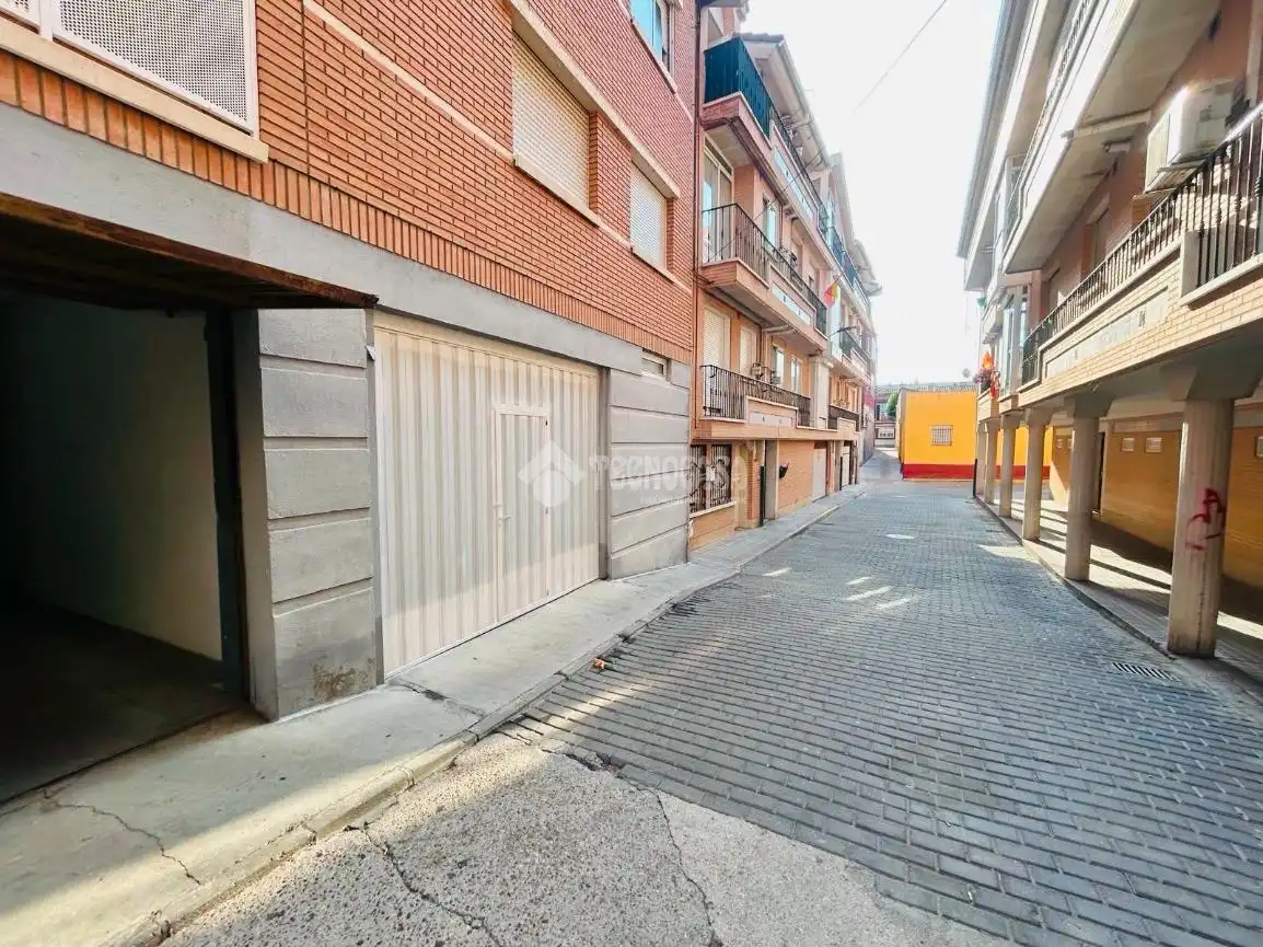 Vista exterior de Garatge en venda en Tudela de Duero