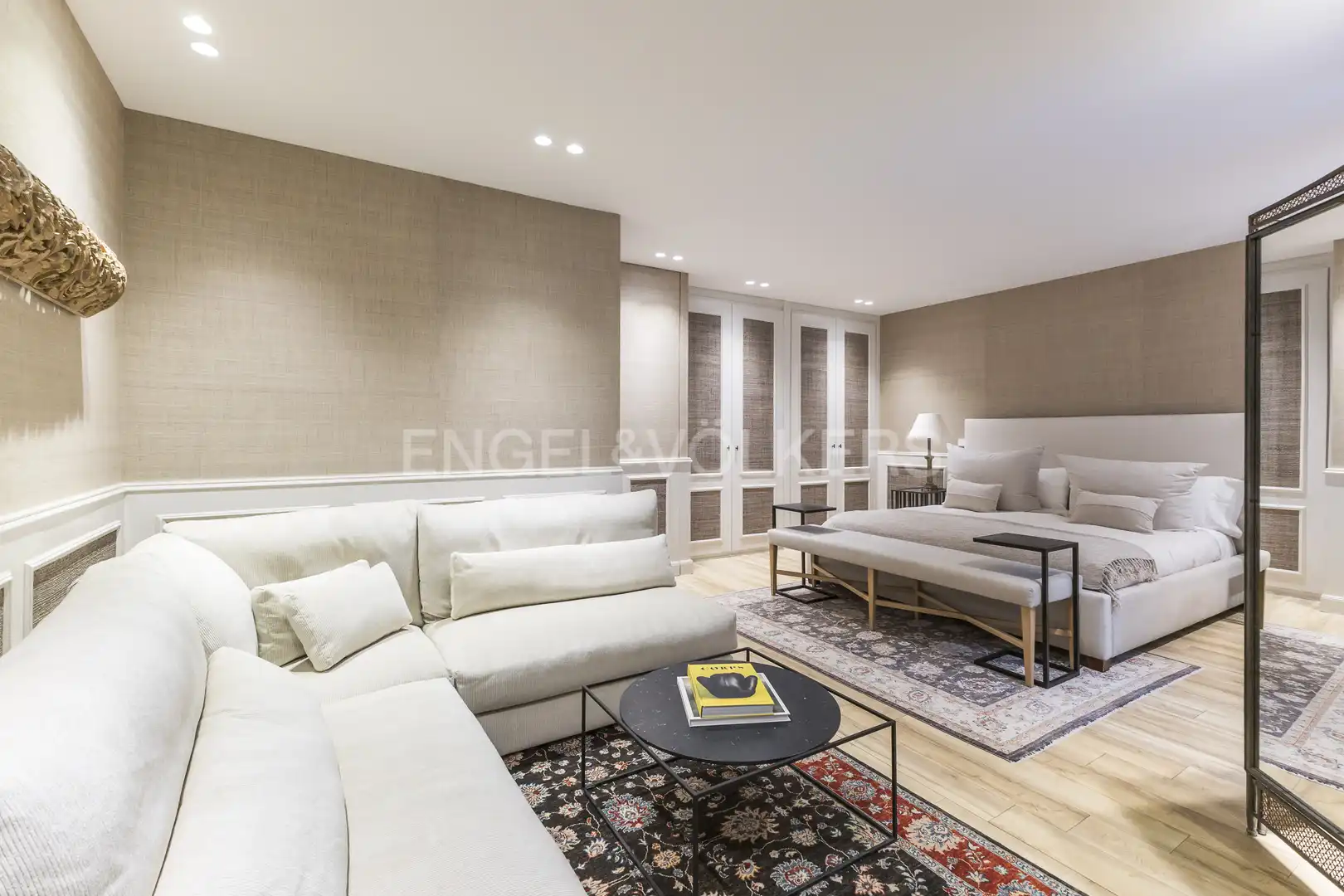 Living room of Flat for rent in Madrid  with Air Conditioner, Heating and Terrace