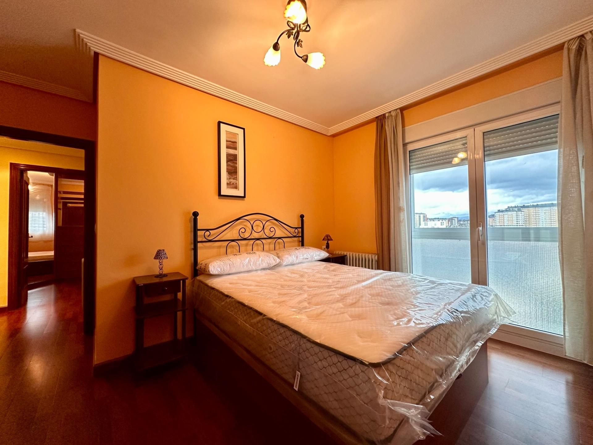 Bedroom of Flat to rent in Ponferrada  with Heating, Storage room and Furnished