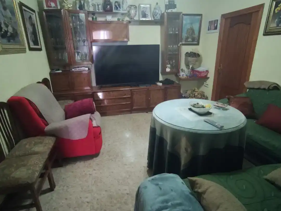 Sala d'estar de Planta baixa en venda en Quesada amb Moblat