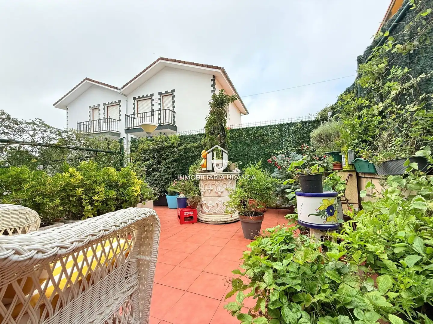 Terrassa de Casa o xalet en venda en Meruelo amb Calefacció, Jardí privat i Terrassa