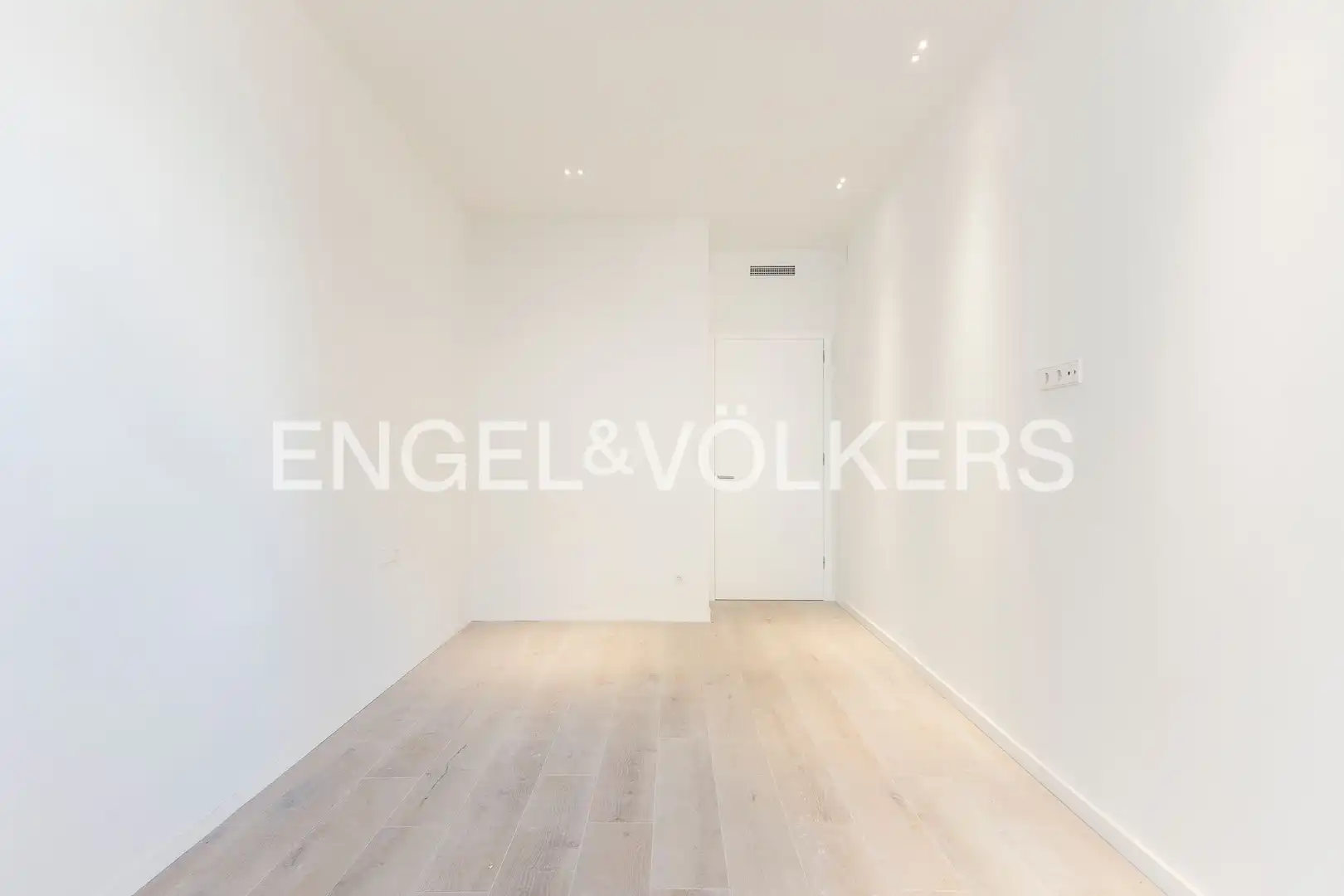 Piso de alquiler en Barcelona con Aire acondicionado, Calefacción y Parquet