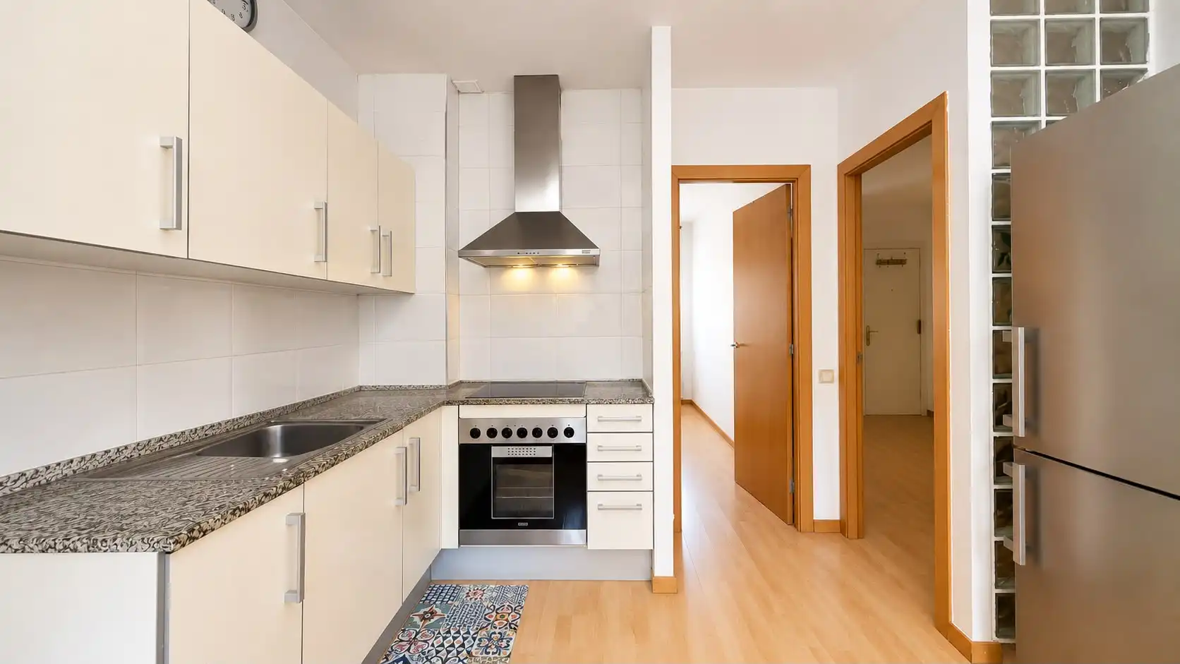 Cocina de Ático en venta en Barcelona con Terraza y Trastero