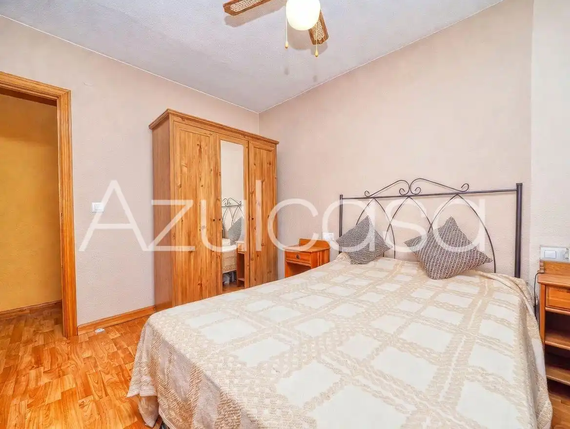 Bedroom of Flat for sale in El Campello  with Air Conditioner, Terrace and Furnished