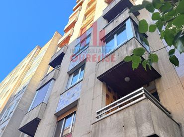 Flat with balcony to rent in Centro