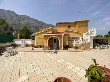 Chalet en venta en El Montgó