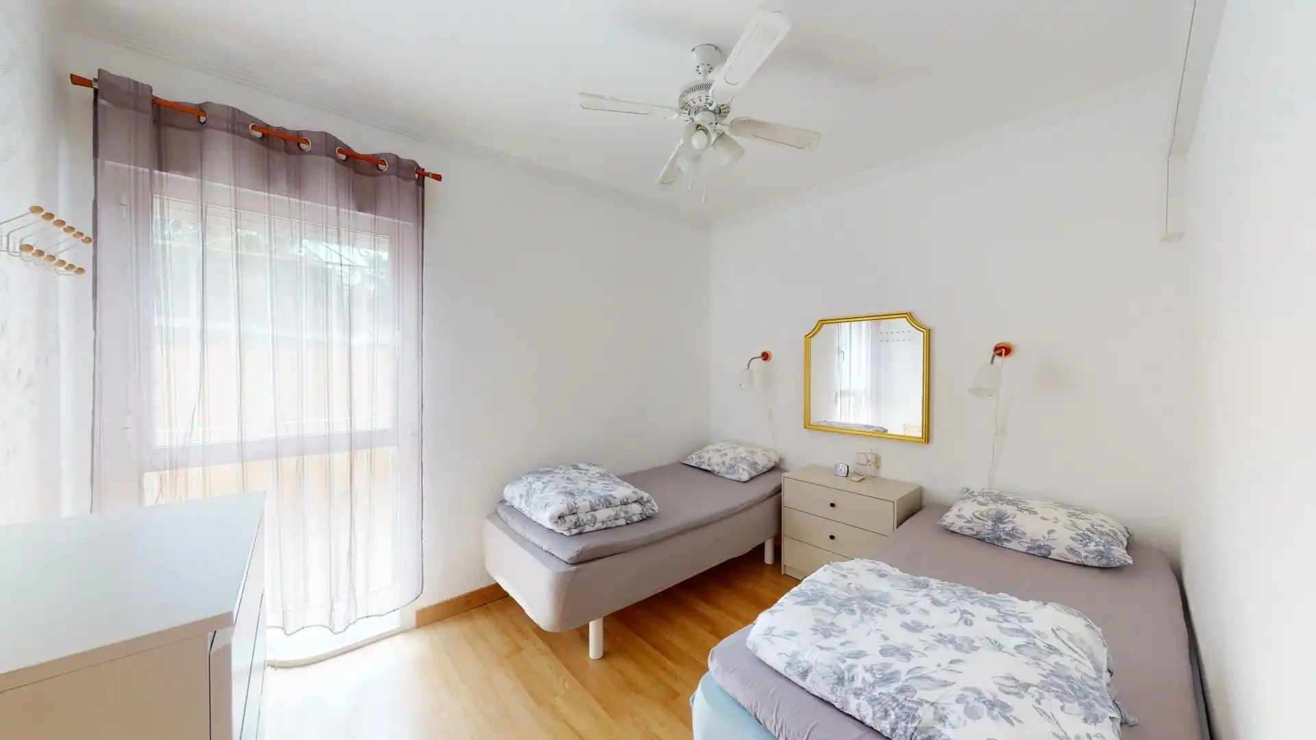Schlafzimmer von Wohnungen zum Verkauf in L'Alfàs del Pi mit Klimaanlage, Privatgarten und Terrasse