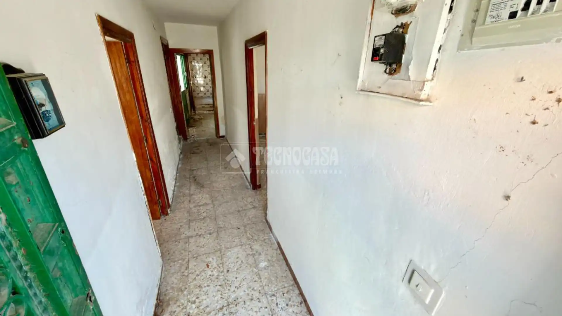 Casa adosada en venta en Valdeaveruelo con Balcón