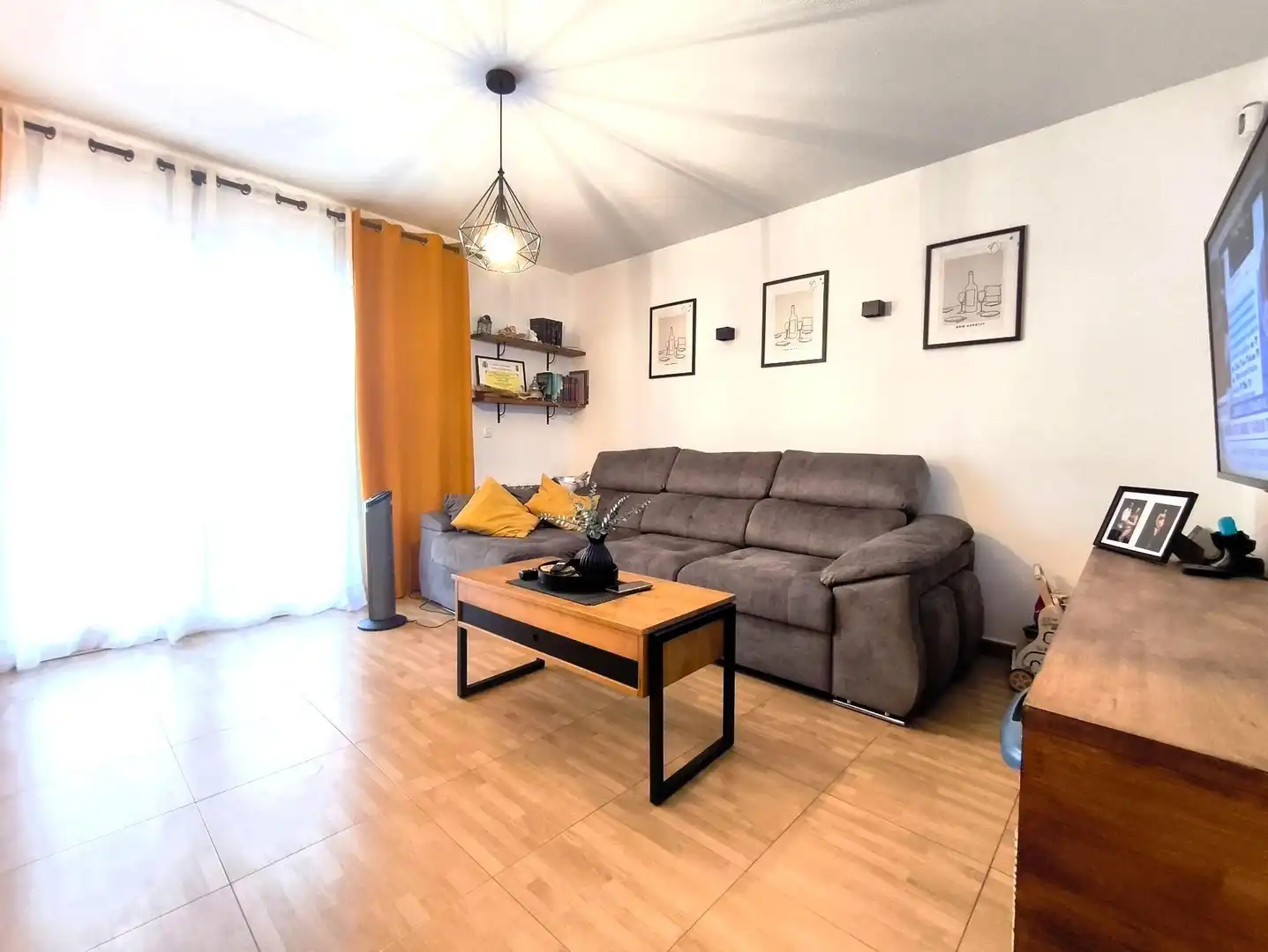 Sala de estar de Casa o chalet en venta en Santa María de Cayón con Calefacción, Jardín privado y Terraza