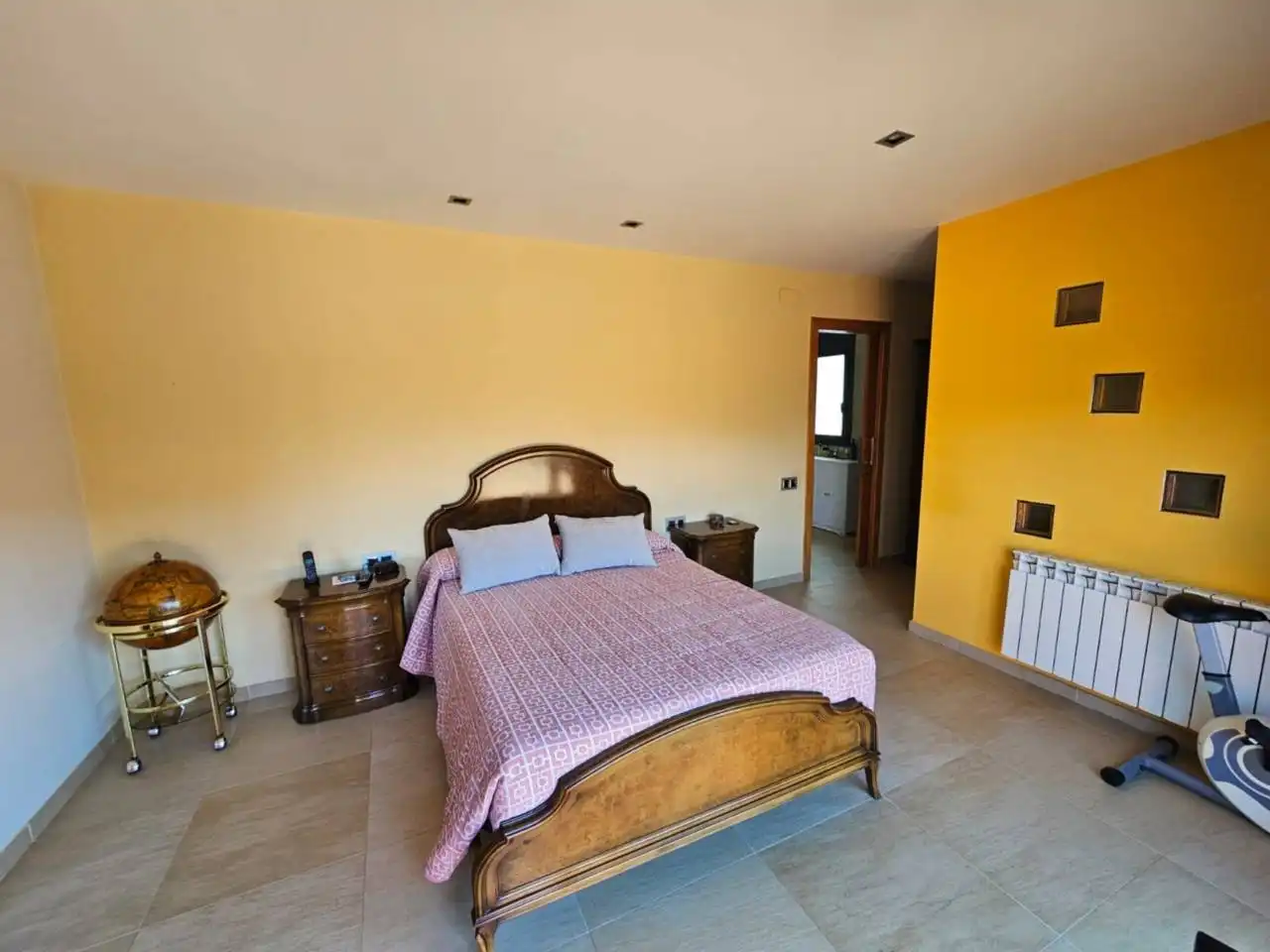 Habitación de Casa o chalet en venta en Rellinars con Calefacción, Jardín privado y Terraza