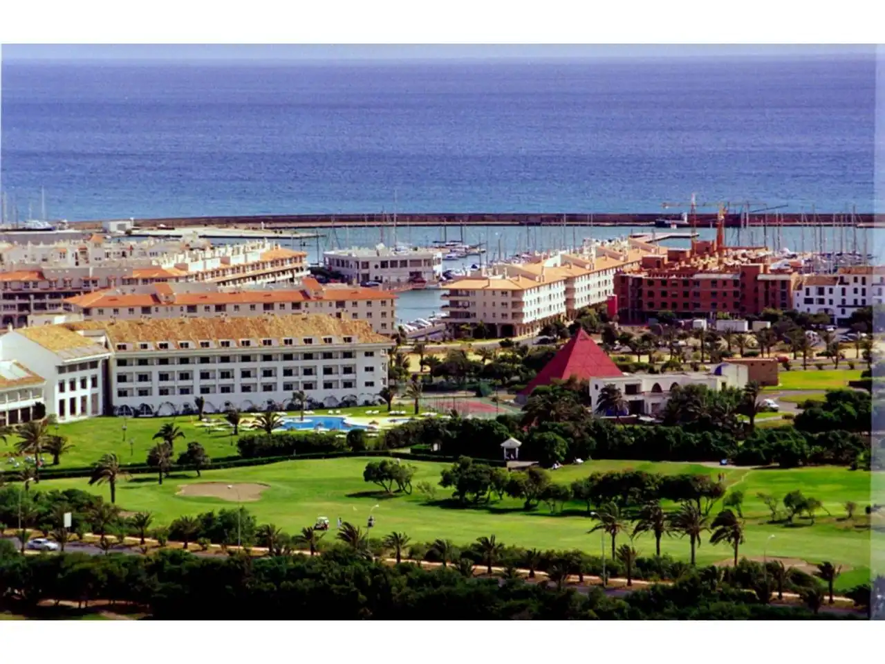 Residential for sale in Calle BORDA, Almerimar