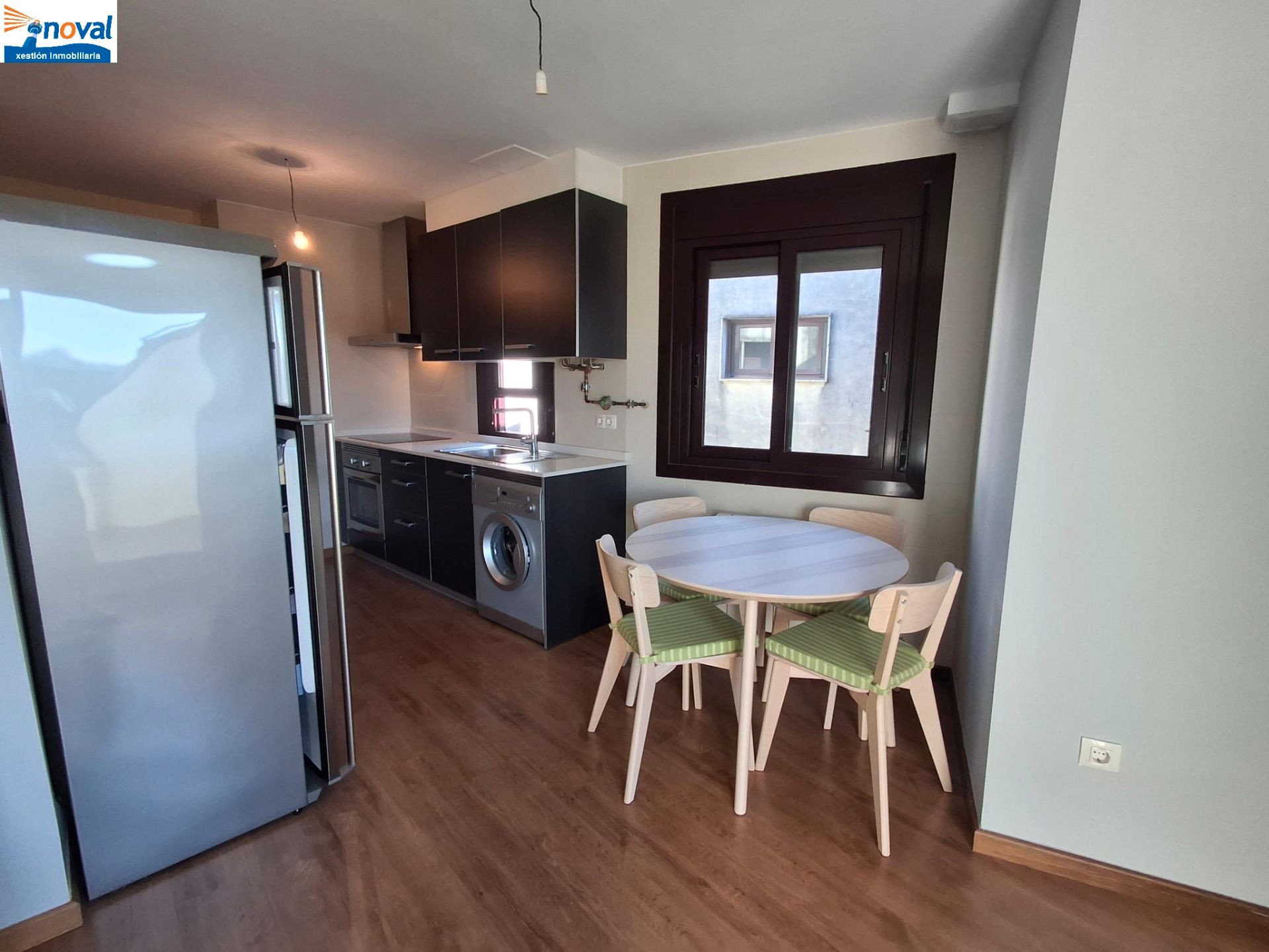 Cocina de Apartamento de alquiler en Boiro con Calefacción, Trastero y Amueblado