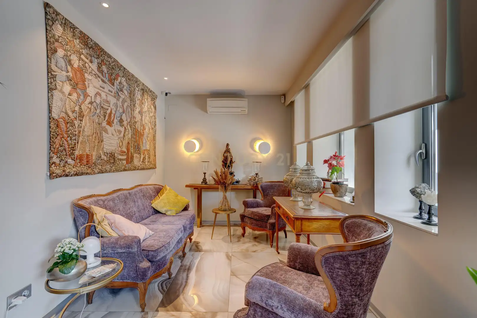 Sala d'estar de Casa o xalet en venda en Donostia - San Sebastián  amb Aire condicionat, Jardí privat i Piscina