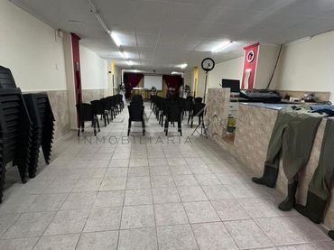 Local comercial en venda a Centro