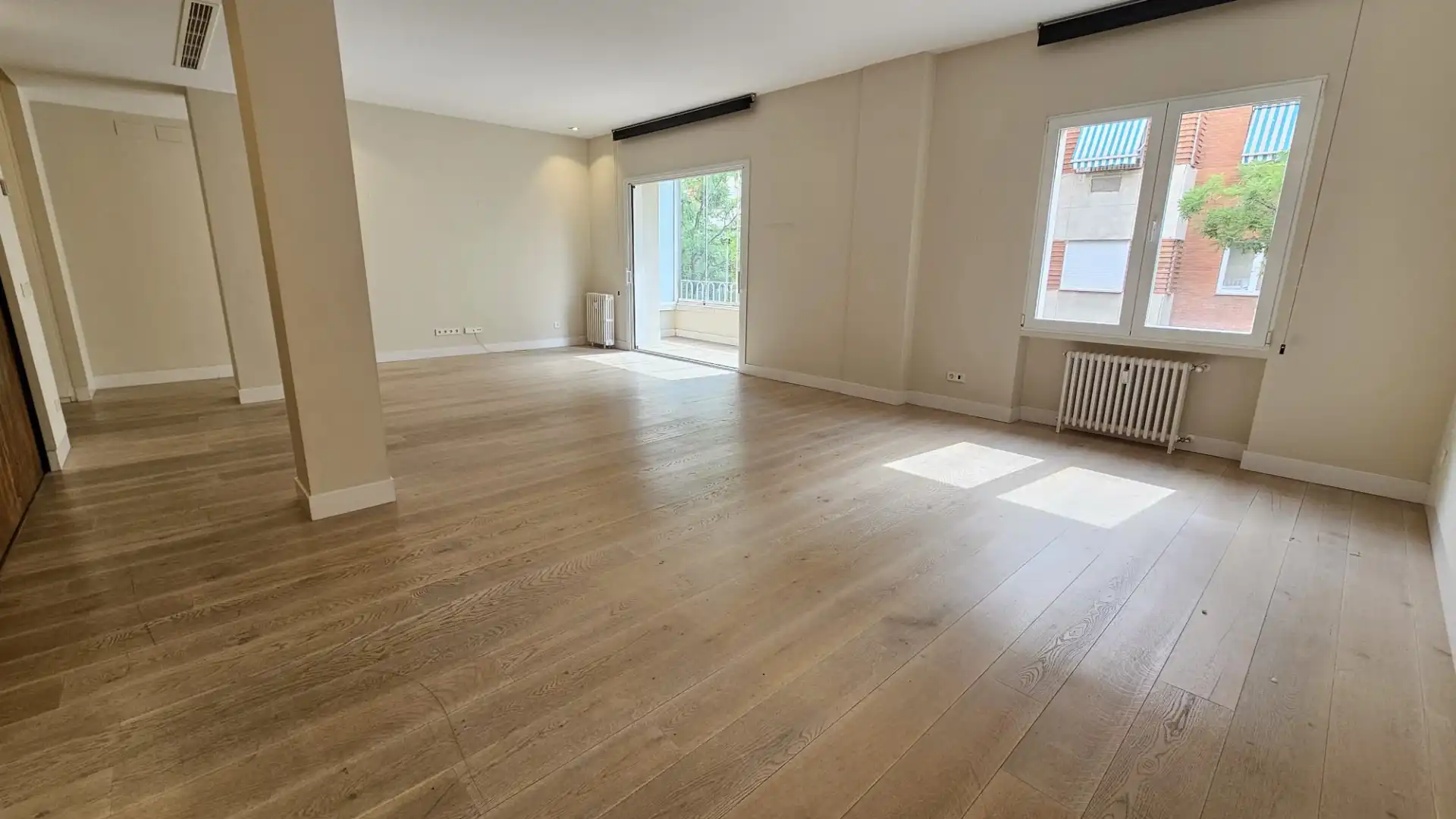 Sala de estar de Piso en venta en Madrid con Aire acondicionado, Calefacción y Terraza