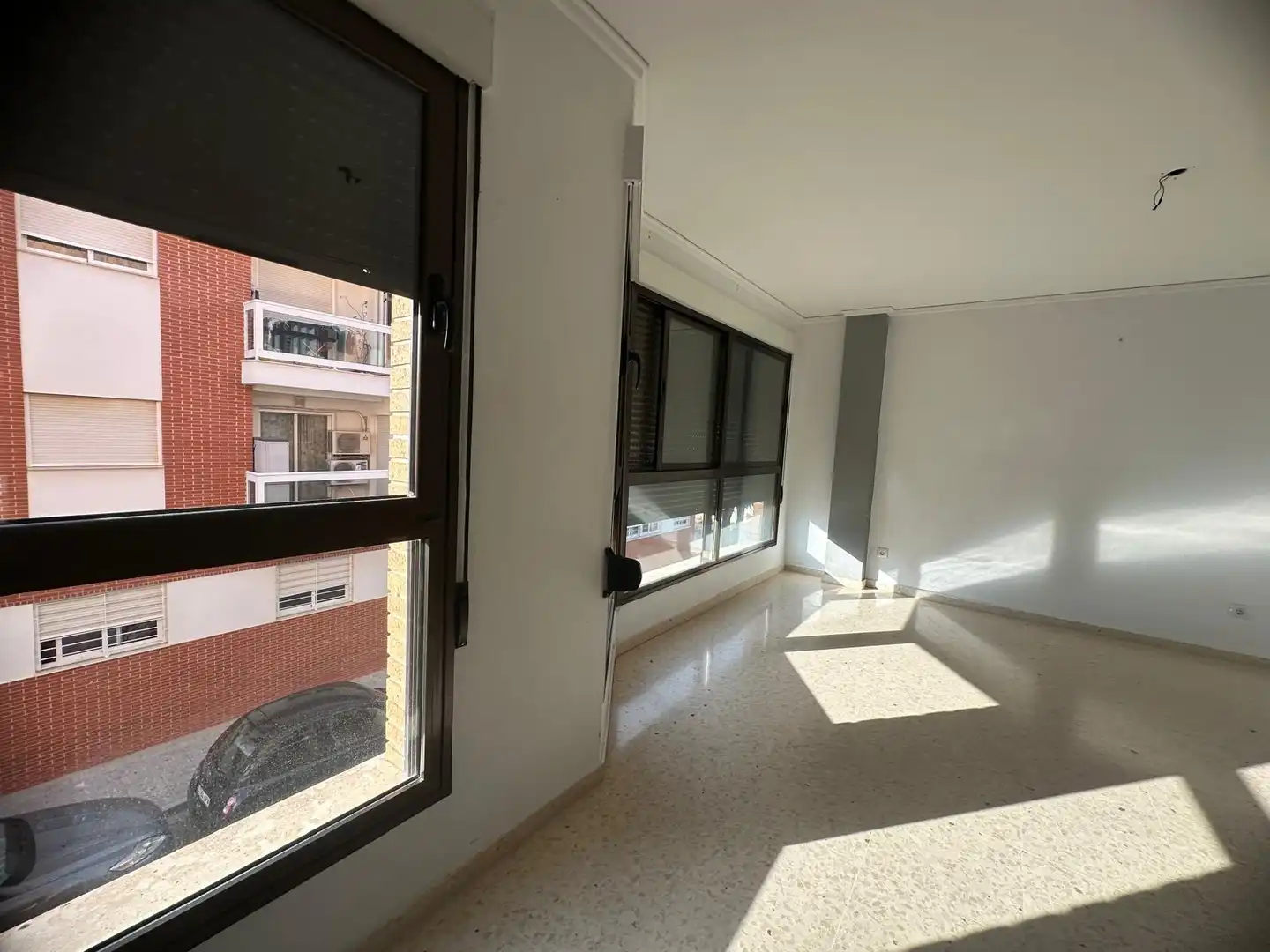 Vista exterior de Piso en venta en Montserrat con Trastero y Horno