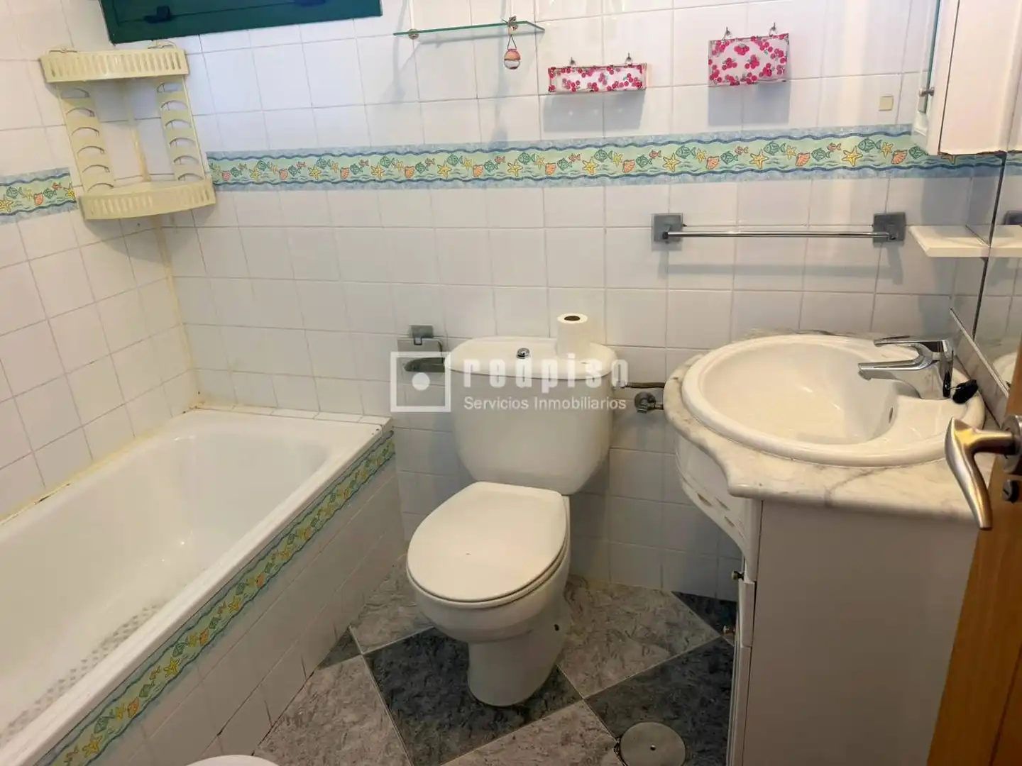 Baño de Apartamento de alquiler en Madrid con Terraza
