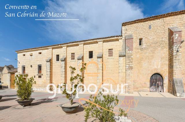 Casa-chalet en Venta en Calle Exconvento, 8 en San Cebrián de Mazote