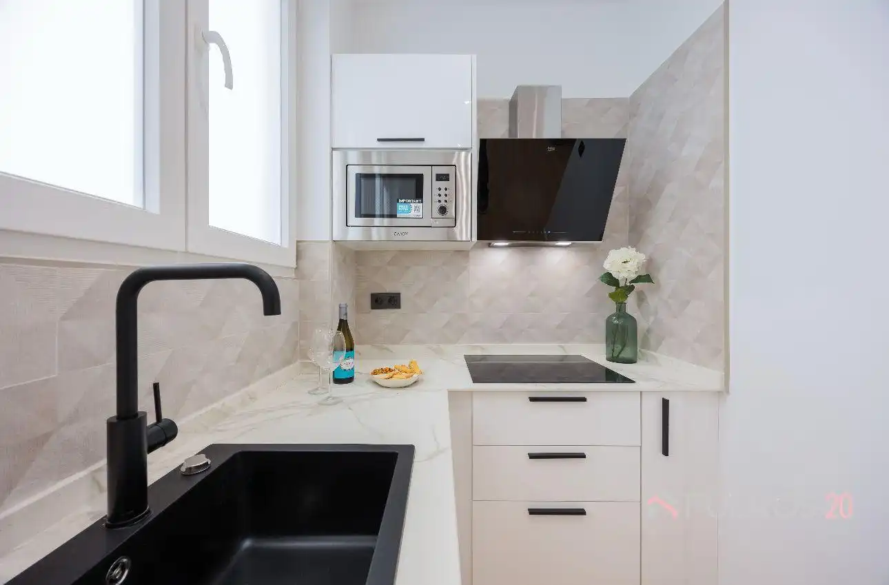 Cocina de Piso en venta en Getxo  con Calefacción y Amueblado