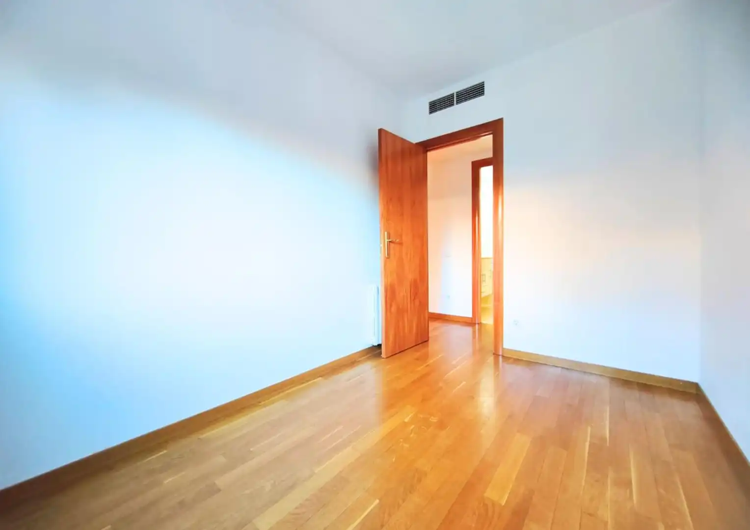 Dormitori de Pis en venda en Sabadell amb Parquet i Terrassa