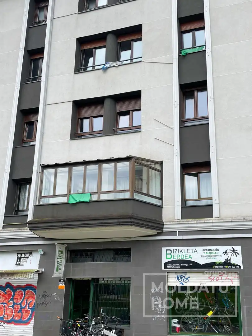 Außenansicht von Wohnung zum Verkauf in Donostia - San Sebastián  mit Heizung und Terrasse