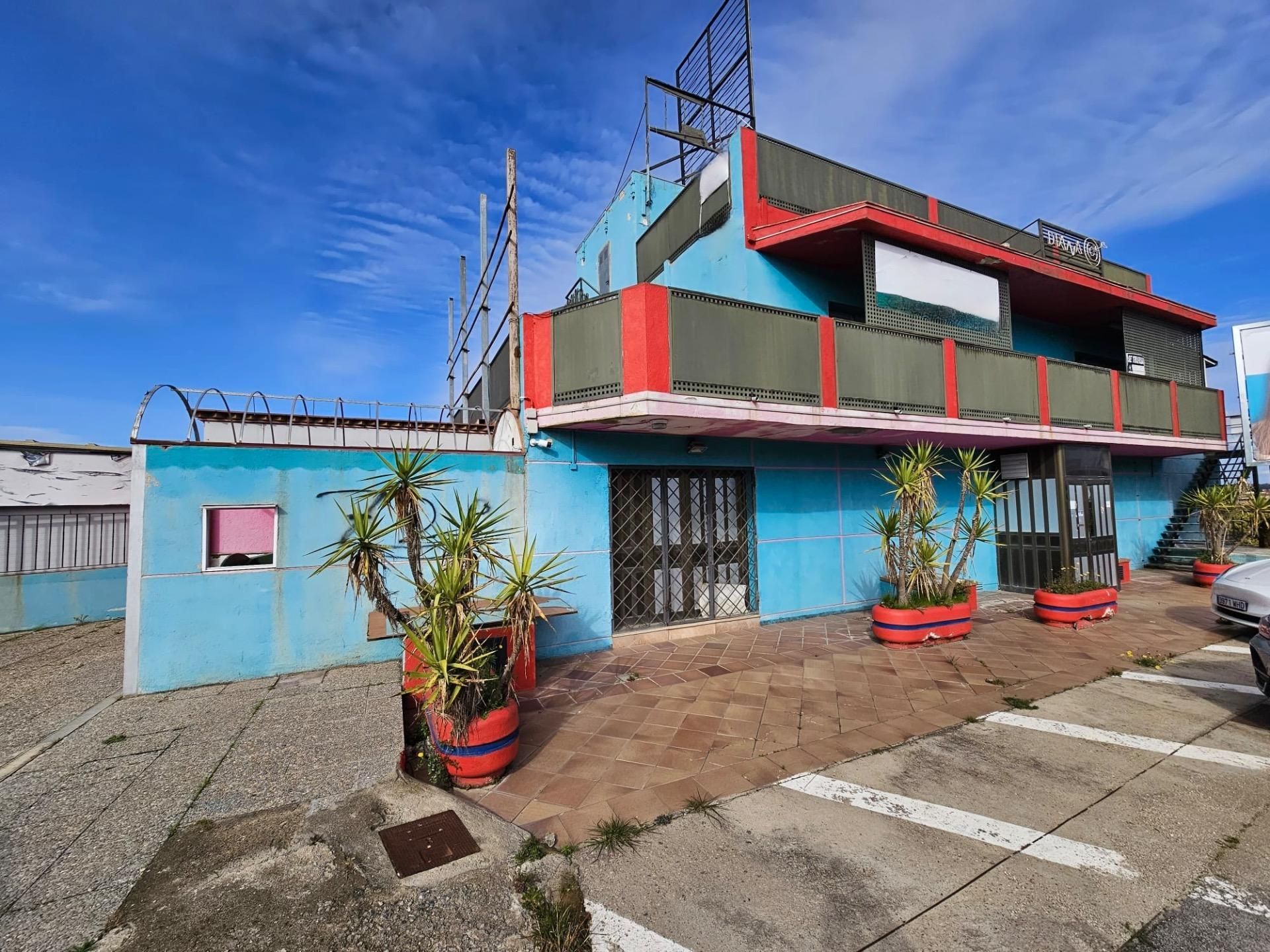 Vista exterior de Edifici en venda en Tordera