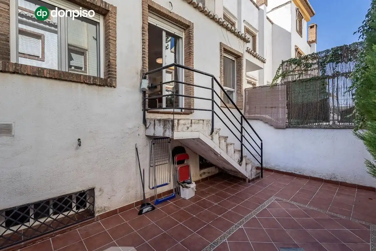 Terraza de Casa adosada en venta en Genil