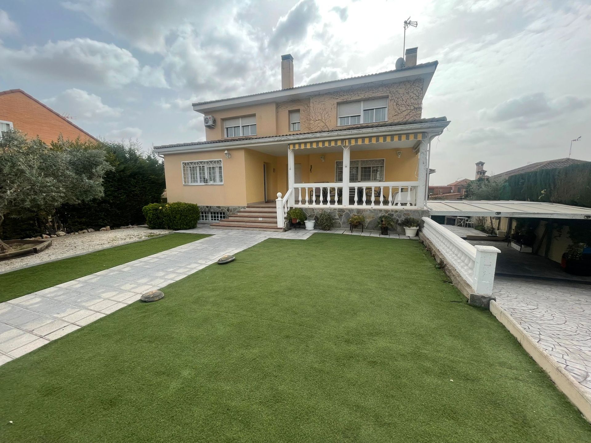 House or chalet for sale in Meco pueblo