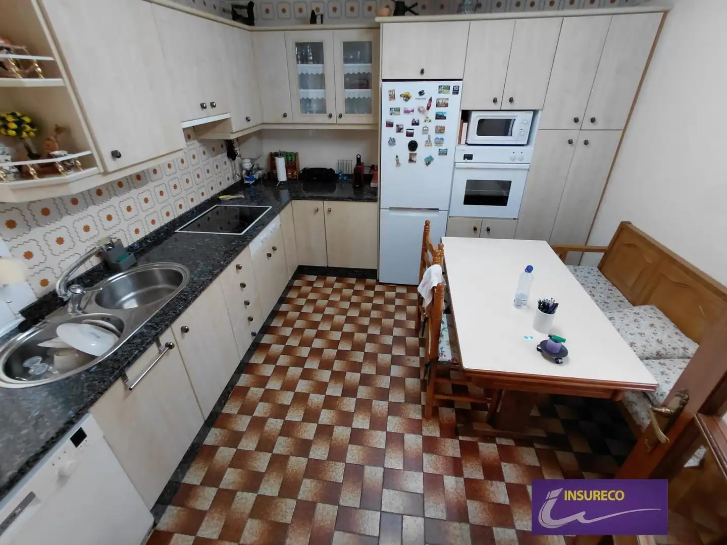 Cocina de Piso en venta en León Capital  con Calefacción, Parquet y Trastero