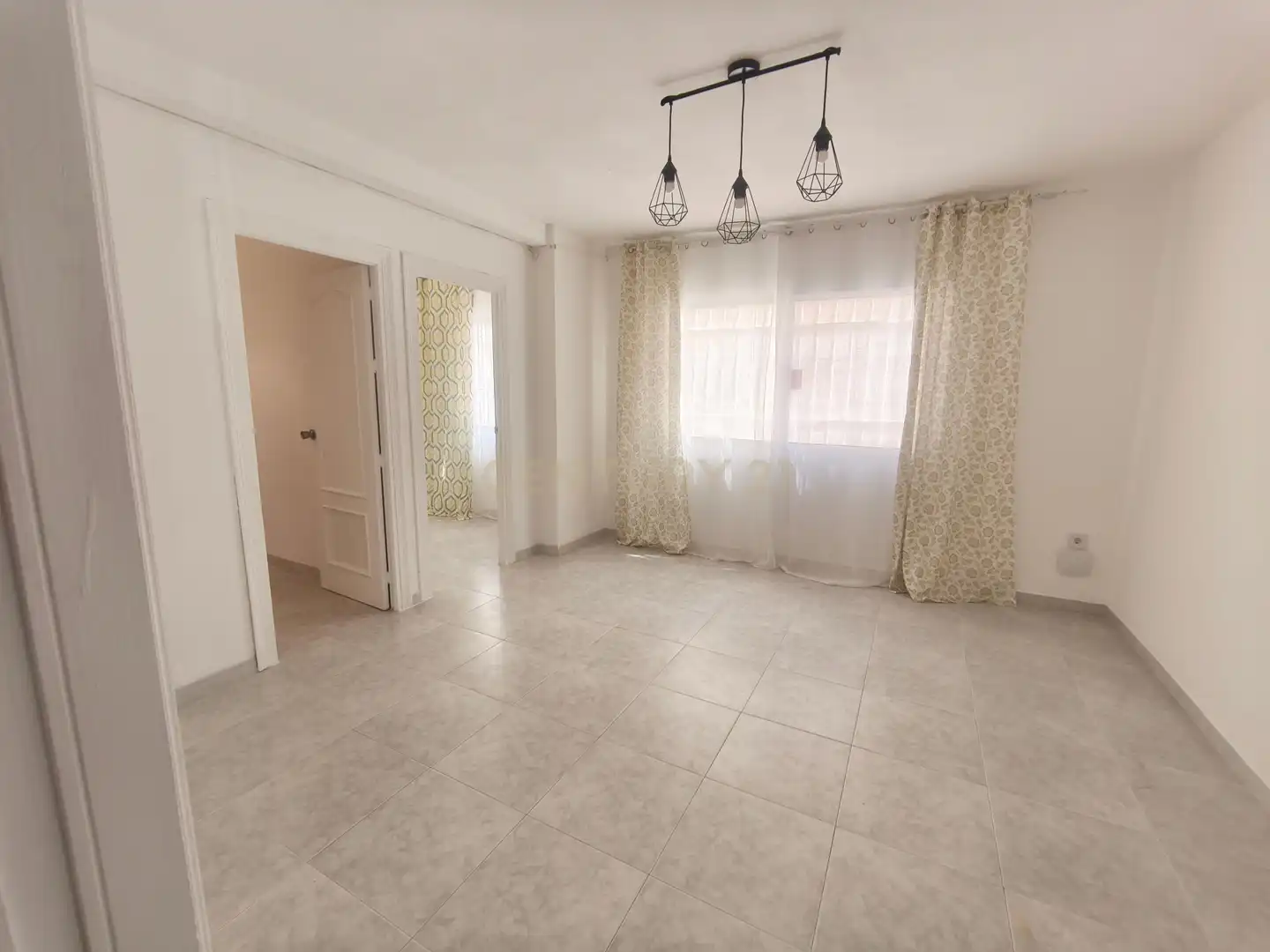 Living room of Ground floor for sale in Fuengirola