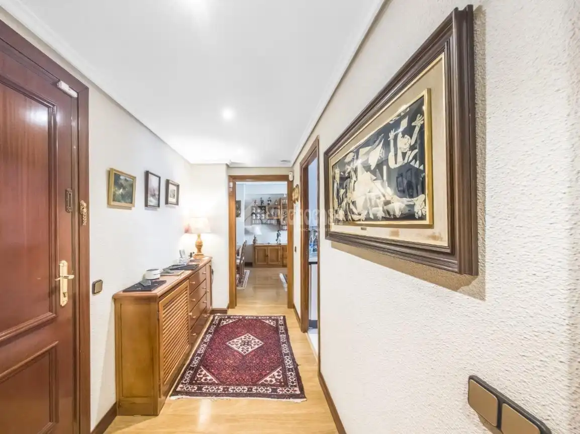 Piso con ascensor en venta en Ciudad Lineal, imagen 3