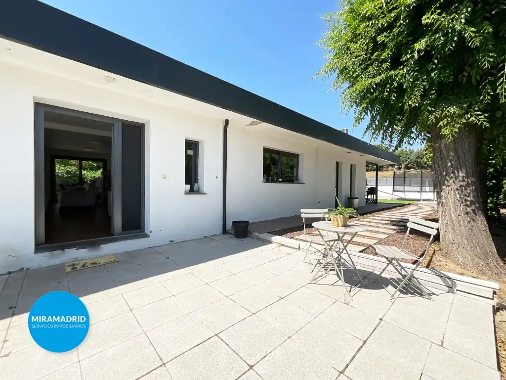 Terraza de Casa o chalet en venta en Paracuellos de Jarama con Aire acondicionado
