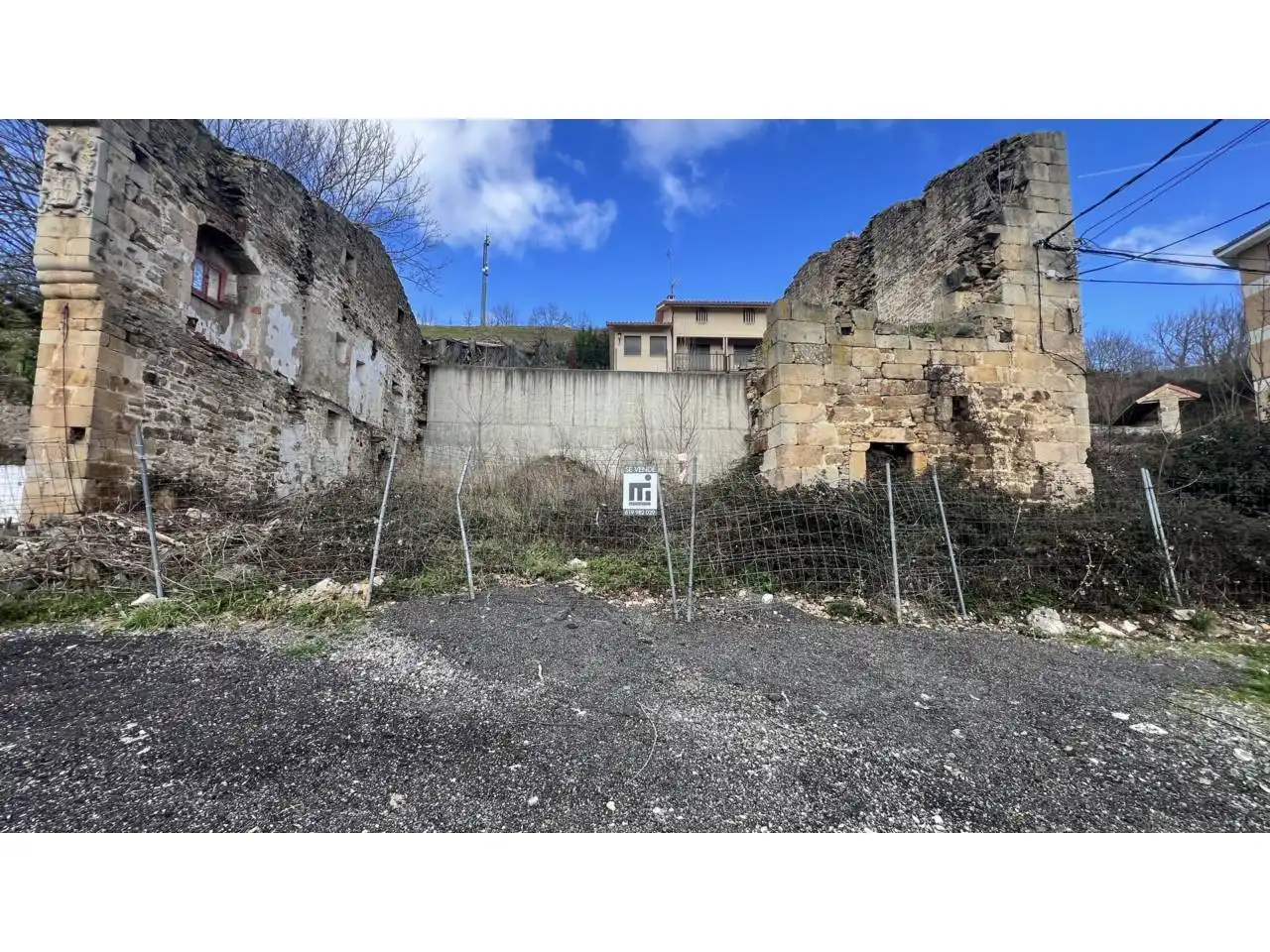 Grundstücke zum Verkauf in Espinosa de los Monteros