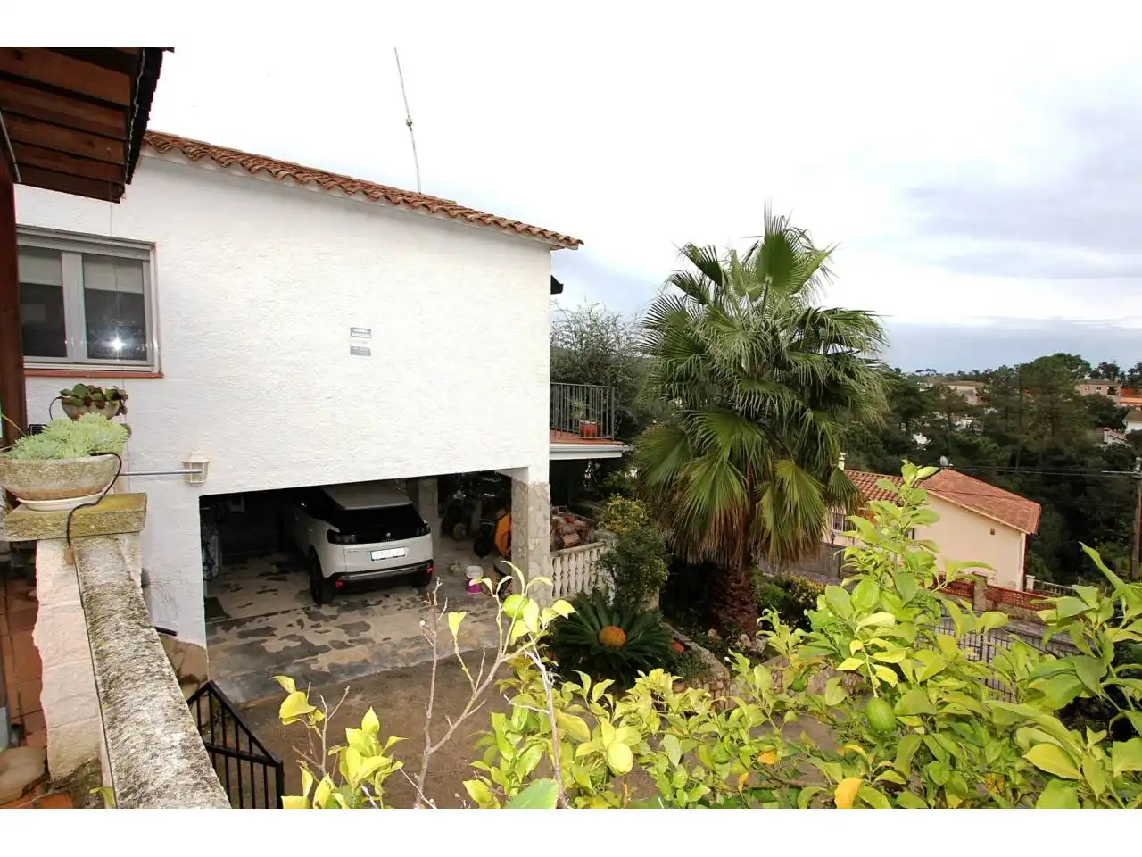 Vista exterior de Casa o xalet en venda en Lloret de Mar amb Calefacció, Jardí privat i Terrassa