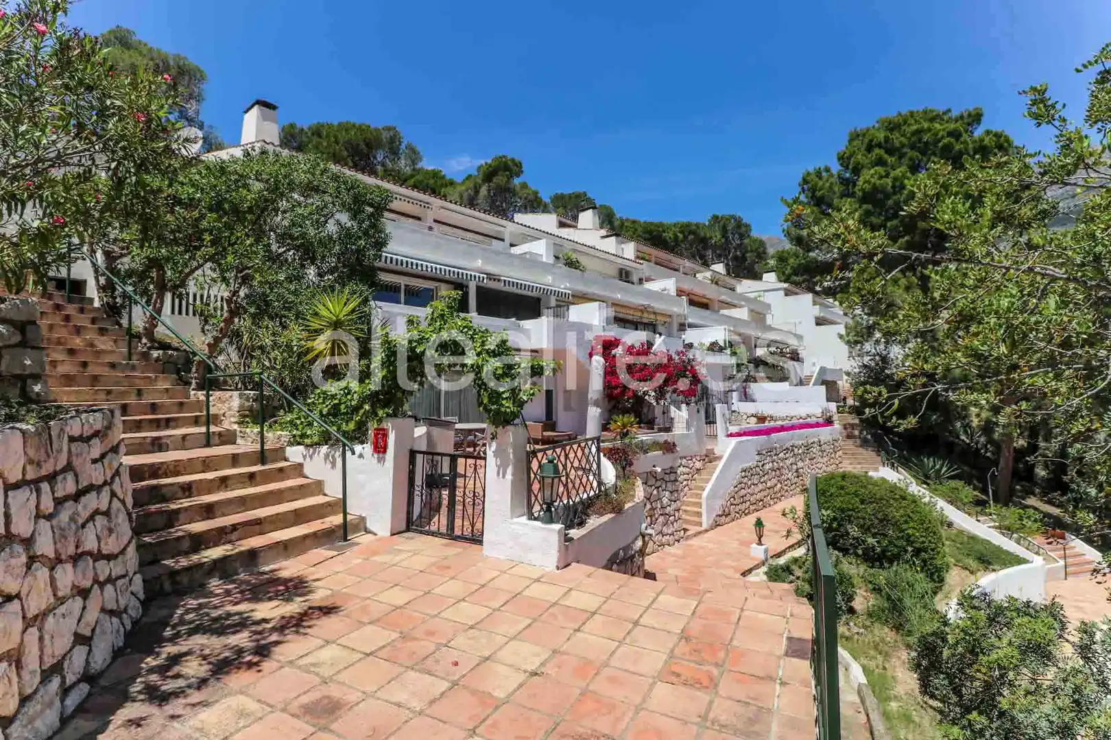 Vista exterior de Apartamento en venta en Altea con Aire acondicionado, Terraza y Piscina comunitaria
