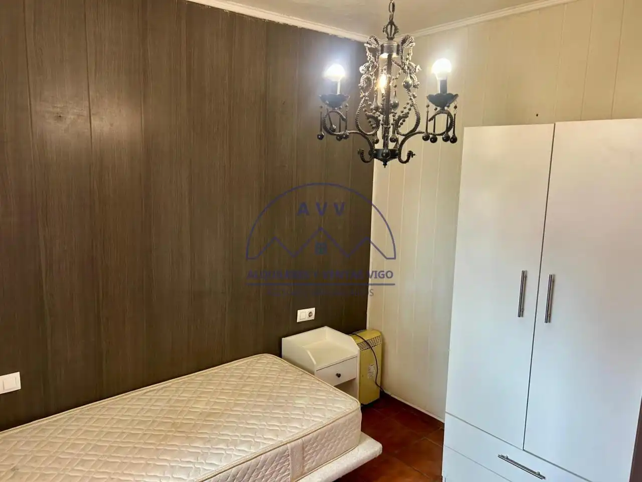 Schlafzimmer von Wohnung zum Verkauf in Vigo  mit Heizung und Möbliert