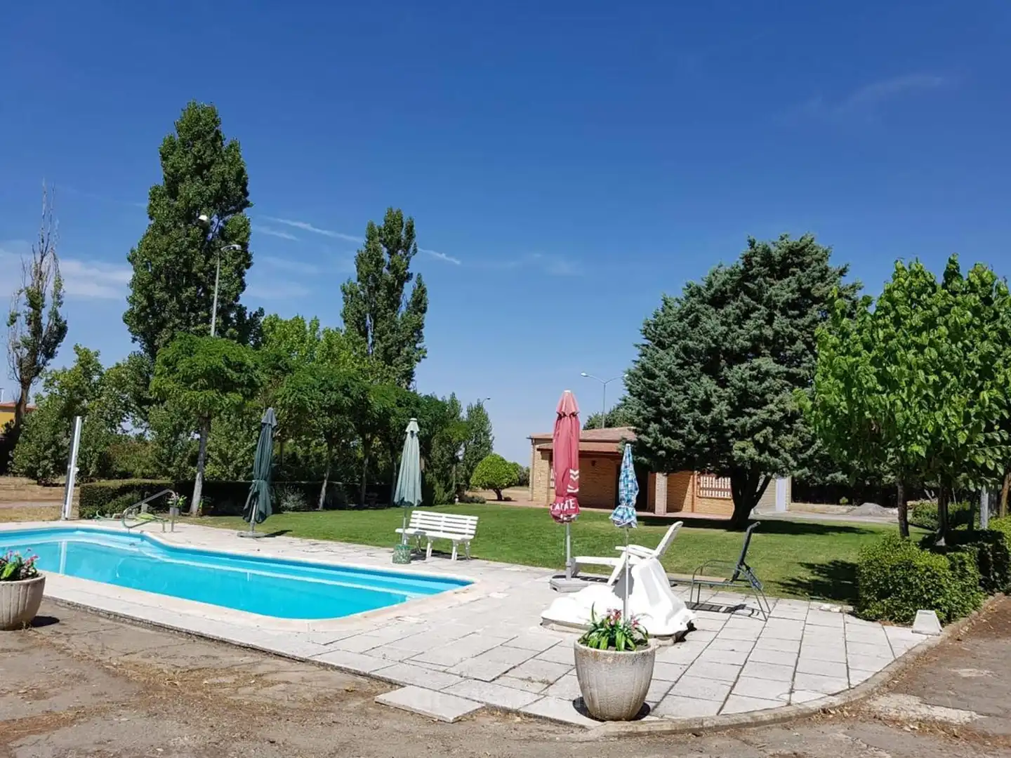 Piscina de Casa o xalet en venda en Salamanca amb Jardí privat, Terrassa i Piscina