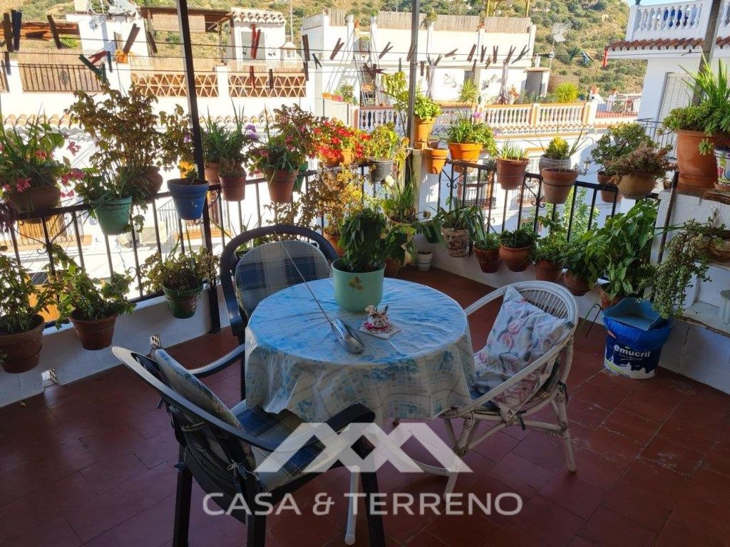 Terrassa de Casa adosada en venda en Torrox amb Internet