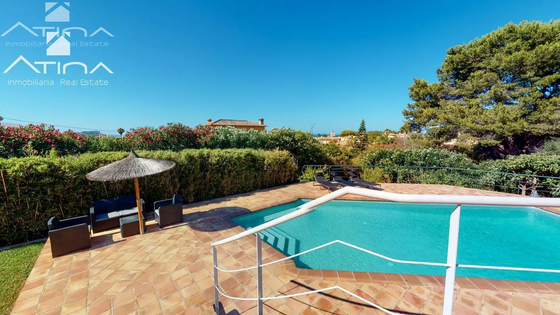 Swimming pool of Houses for sale in Dénia  with Air Conditioner, Private garden and Terrace