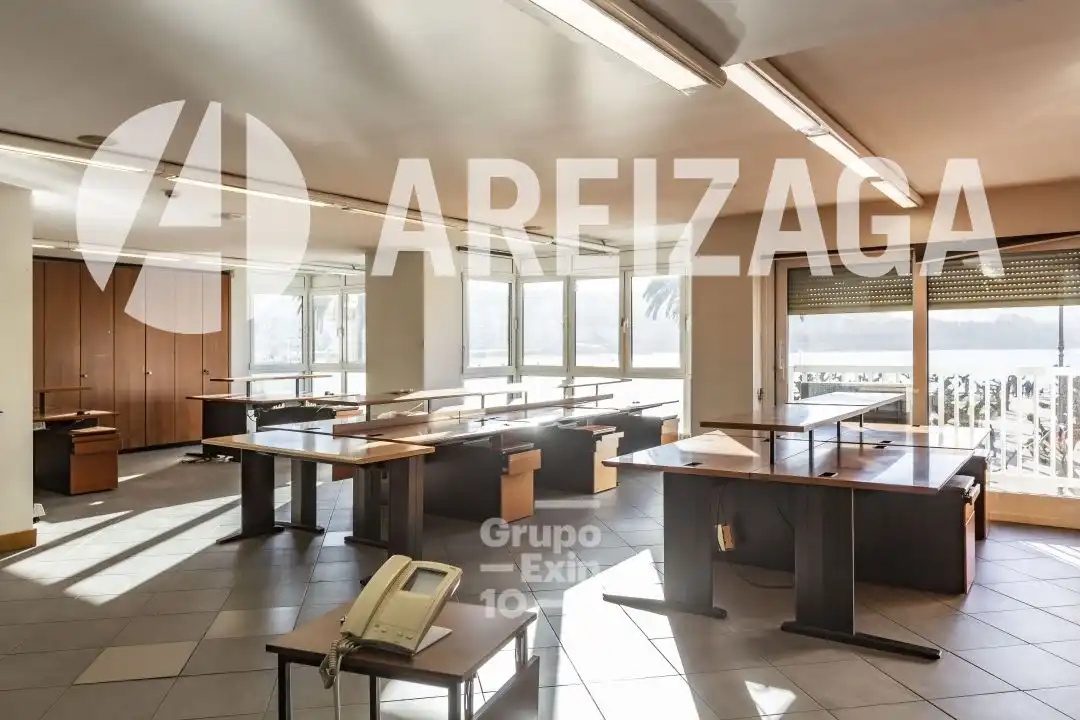 Büro zum Verkauf in Donostia - San Sebastián  mit Klimaanlage, Heizung und Abstellraum