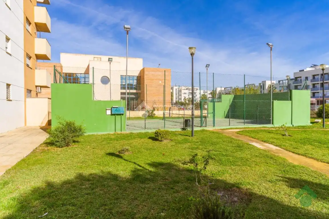 Vista exterior de Pis en venda en Jerez de la Frontera amb Terrassa i Traster