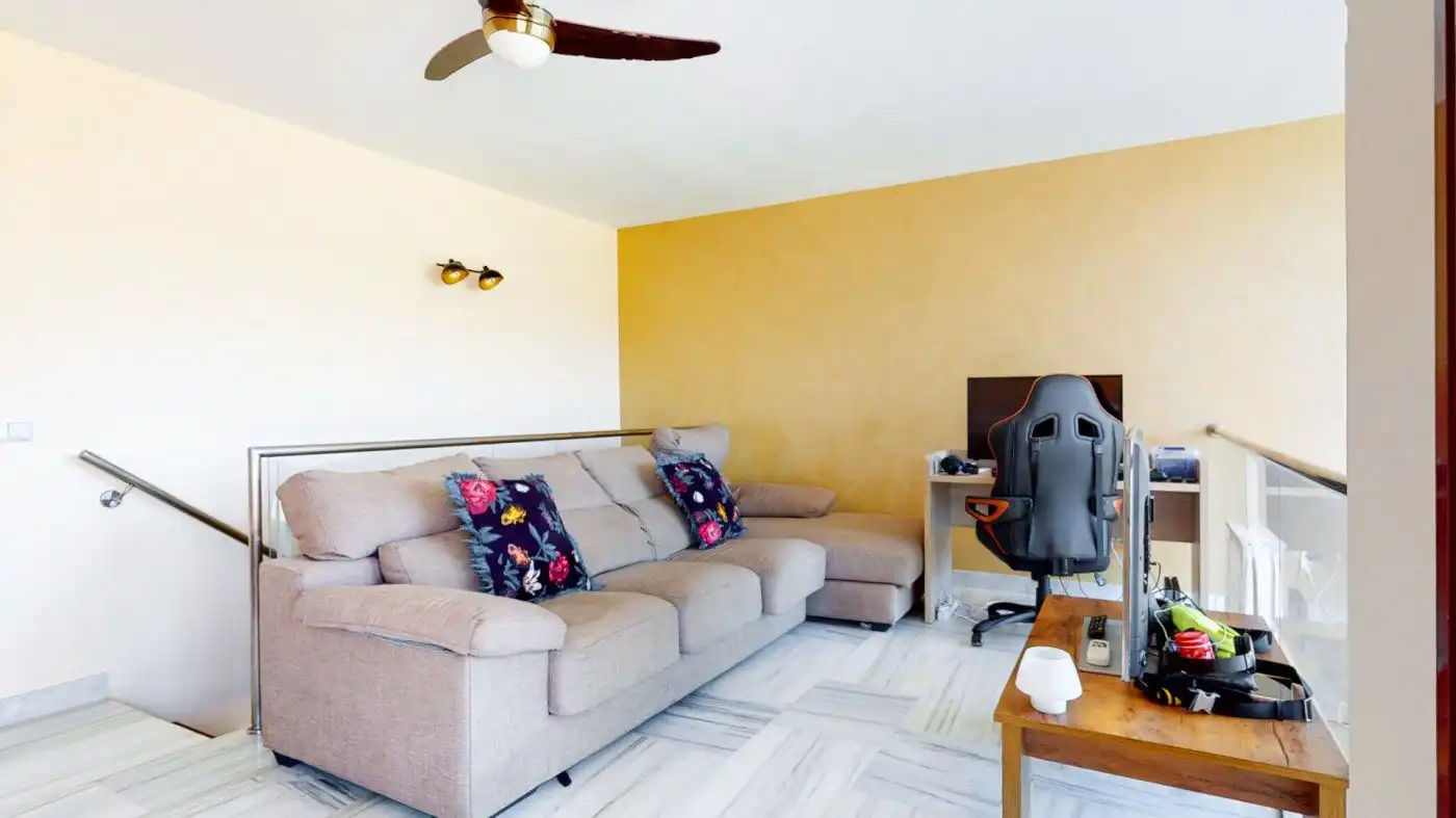 Duplexes for rent to own in Calle Vereda Alta del Rio, Los Flamingos