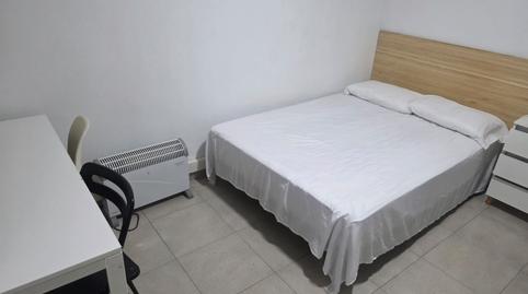 Foto 2 de Pis per a compartir a Valldaura - Carretera de Cardona, Barcelona