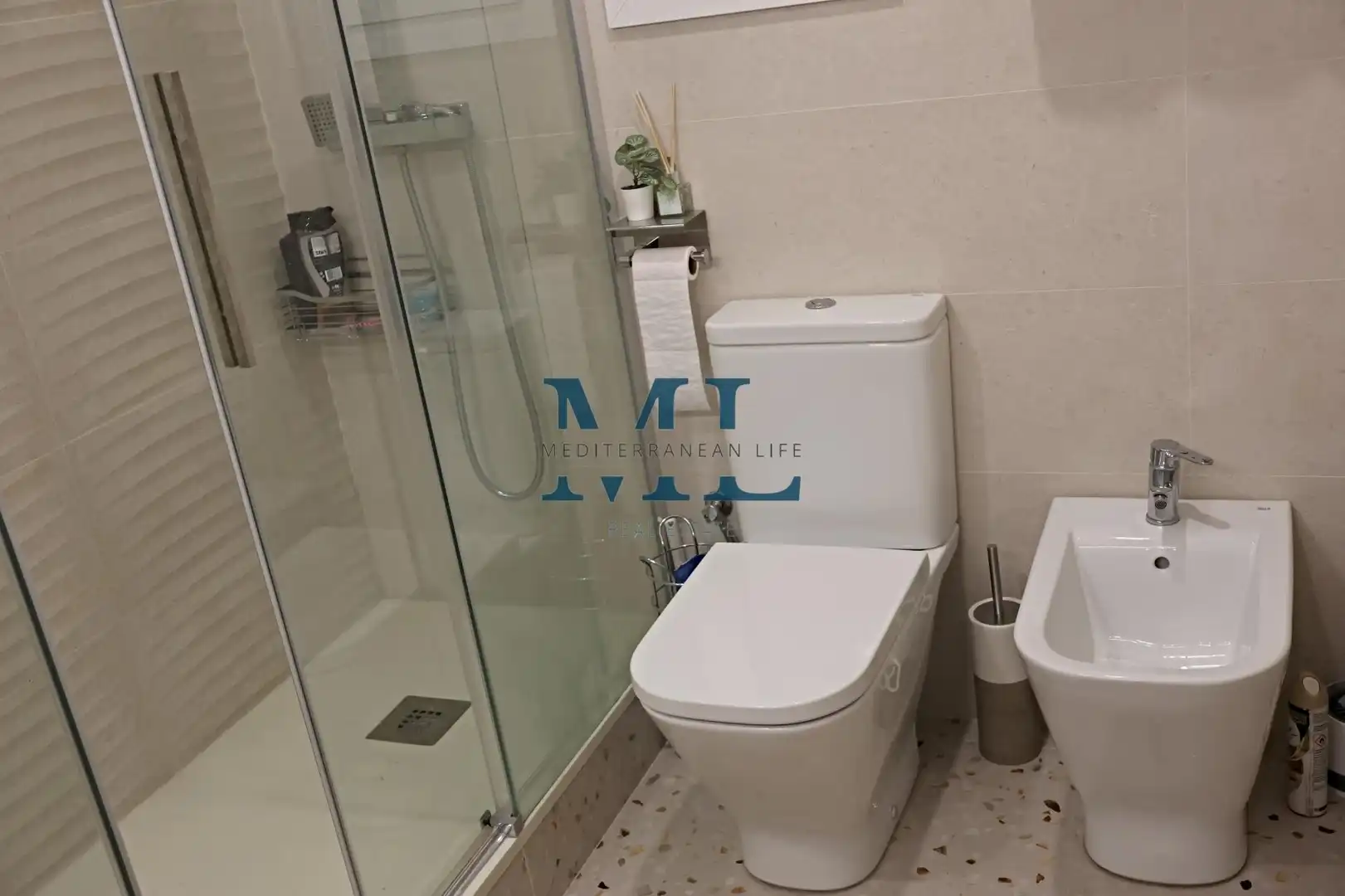 Bany de Pis en venda en Barcelona amb Calefacció i Terrassa