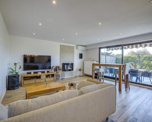 Sala d'estar de Pis en venda en Villajoyosa / La Vila Joiosa amb Aire condicionat i Jardí privat