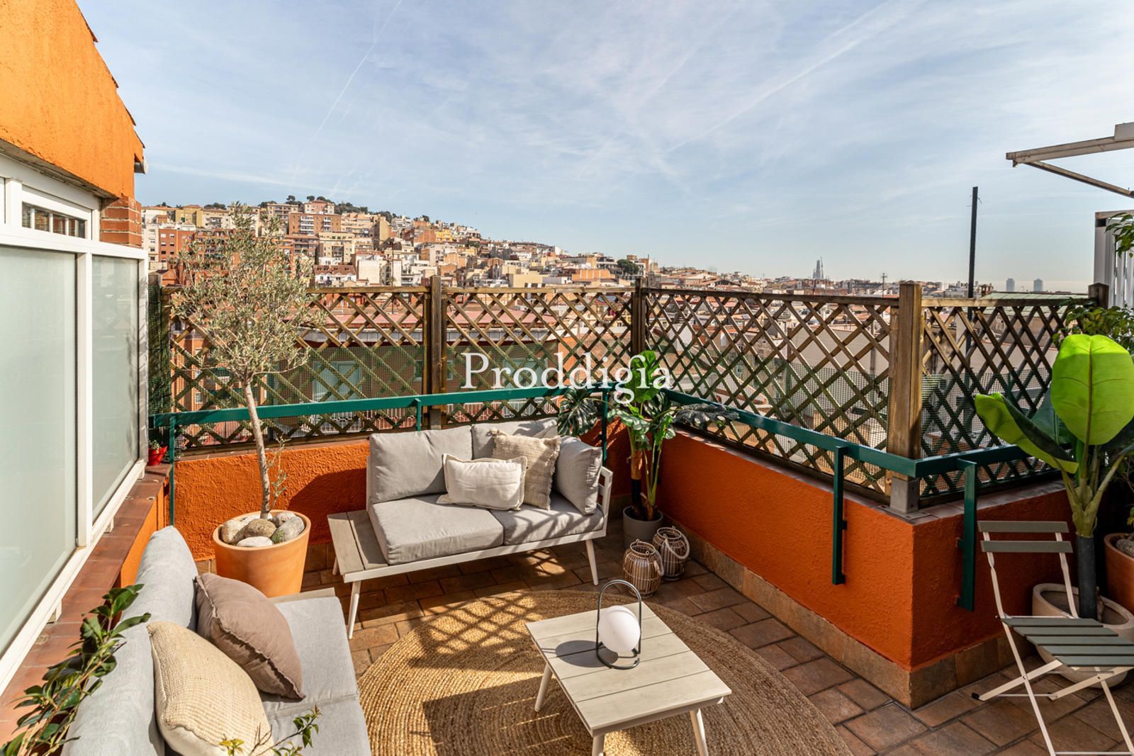 Terrasse von Dachboden zum Verkauf in  Barcelona Capital mit Klimaanlage, Heizung und Terrasse
