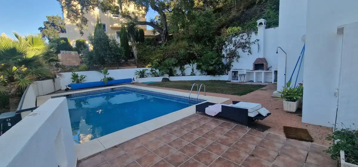 Detached house with pool for sale in La Mairena, imagen 12