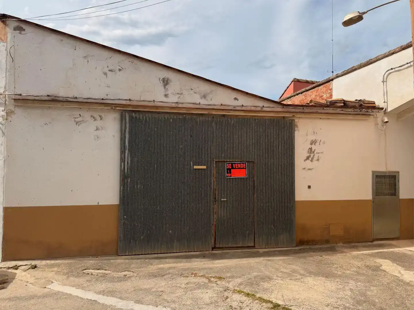 Vista exterior de Local en venda en Chella