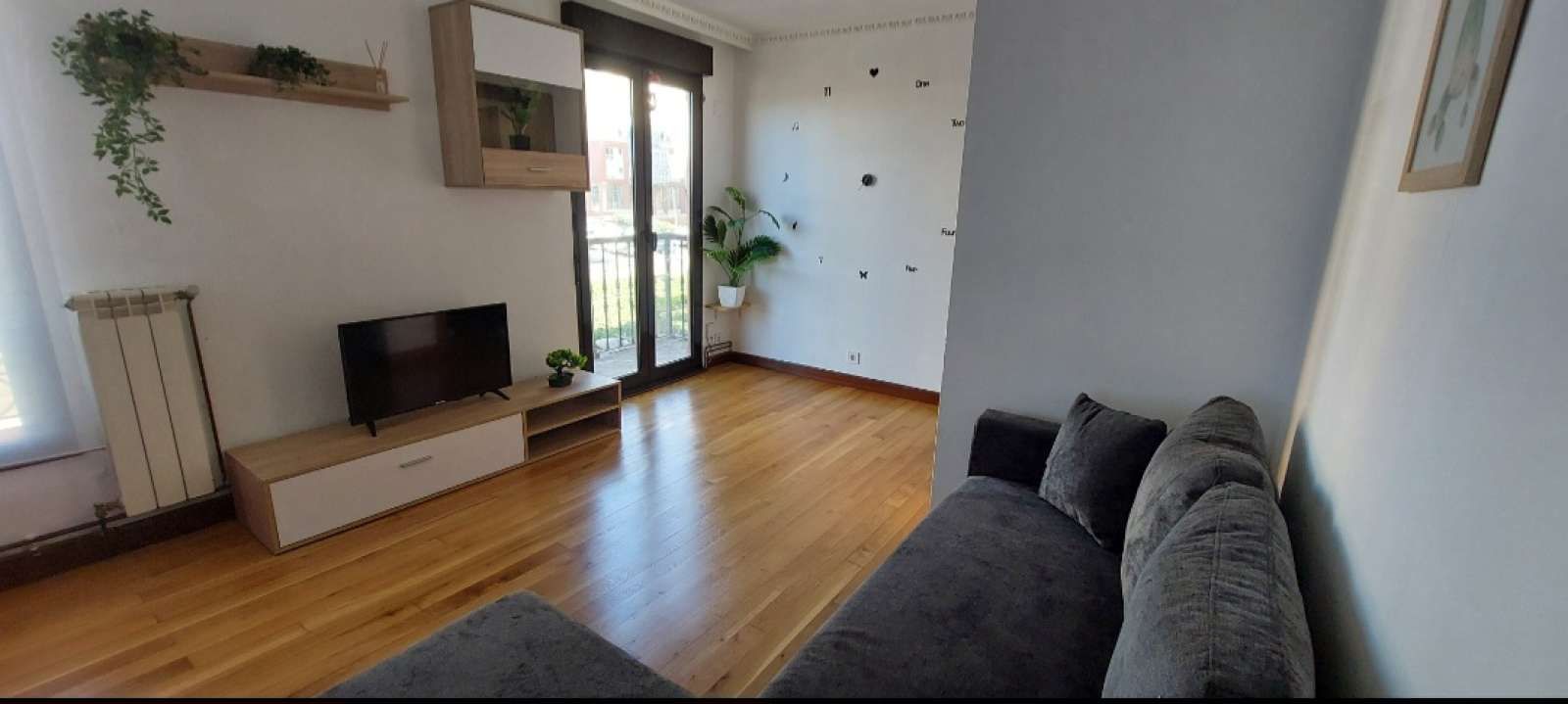 Sala d'estar de Apartament per a compartir en Camargo amb Aire condicionat, Calefacció i Terrassa